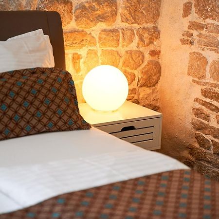 Rustic Apartments Sv Frane In The Old Town Sibenik Luaran gambar