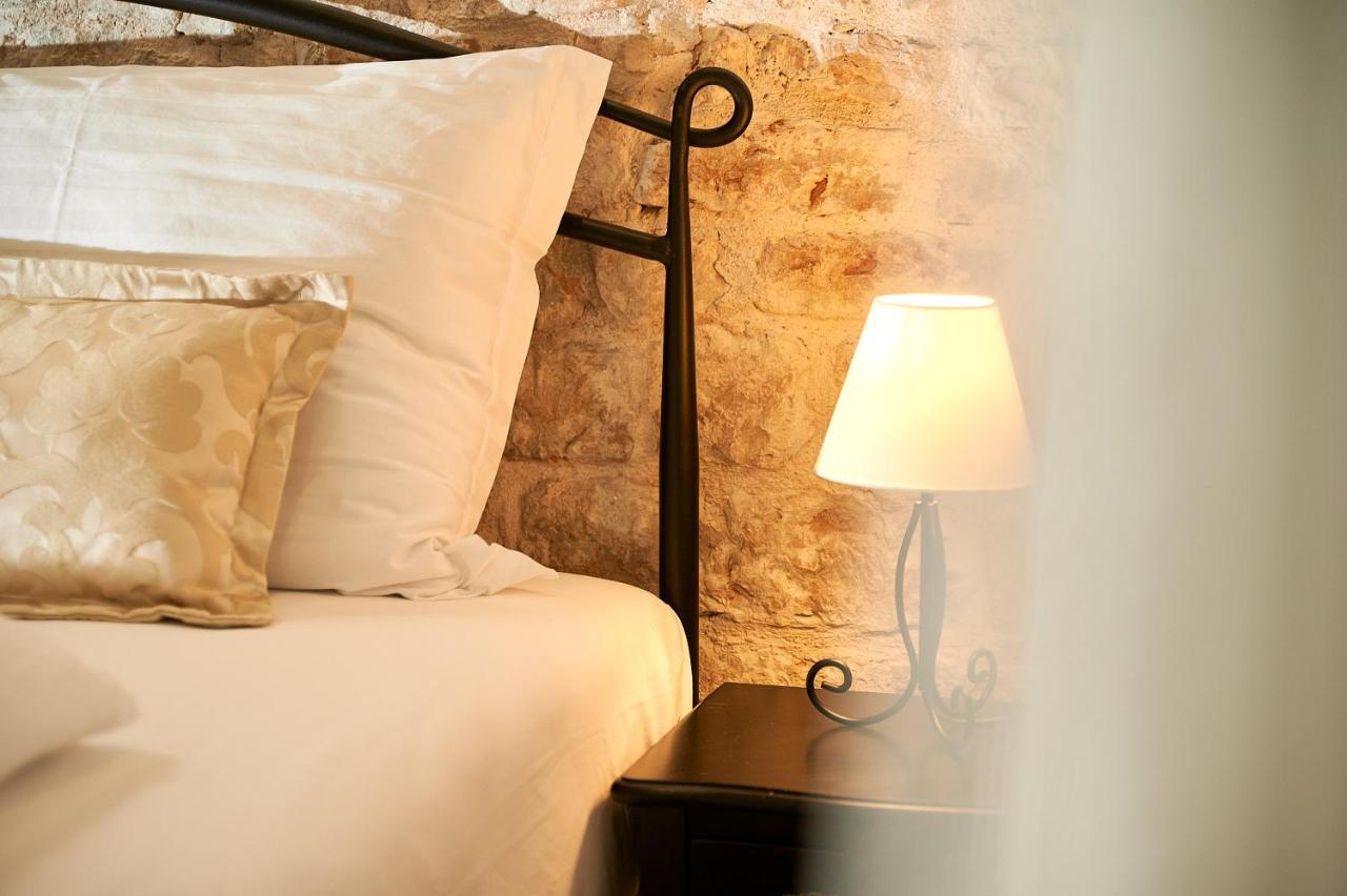 Rustic Apartments Sv Frane In The Old Town Sibenik Luaran gambar