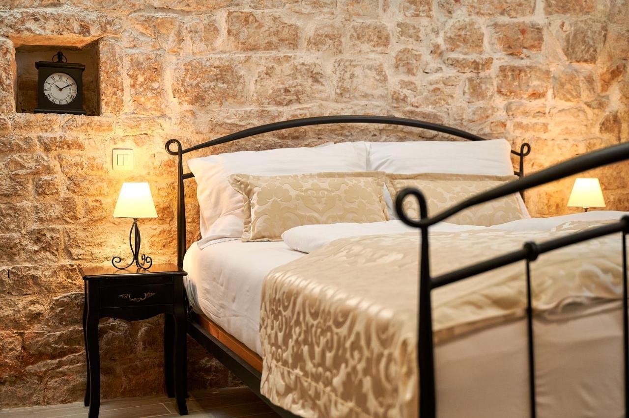 Rustic Apartments Sv Frane In The Old Town Sibenik Luaran gambar