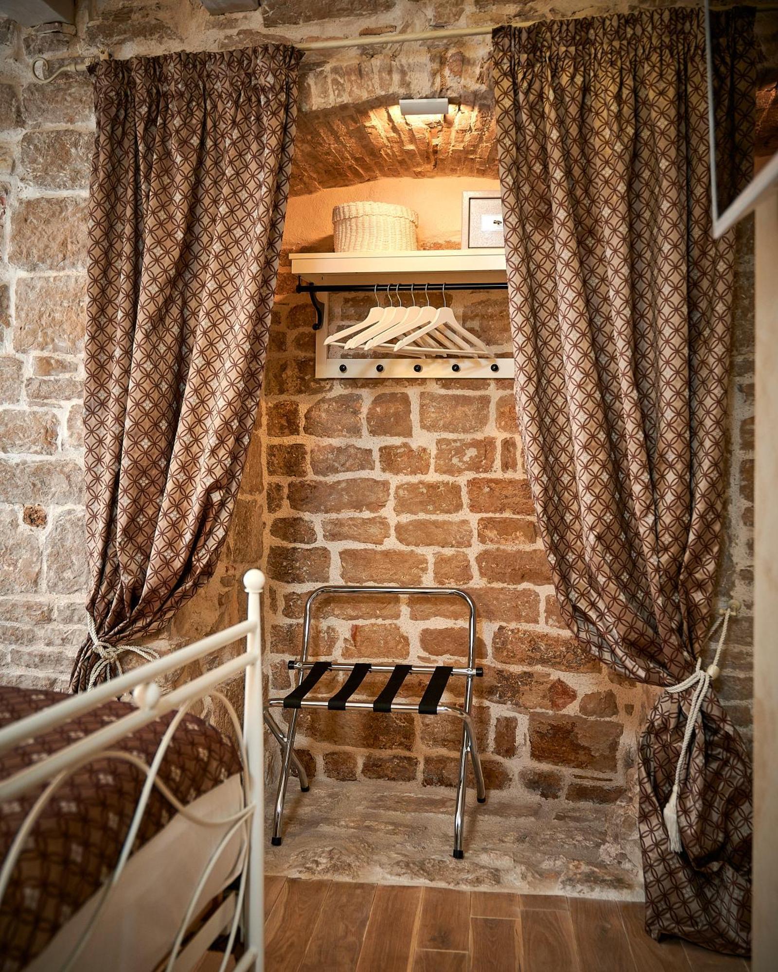 Rustic Apartments Sv Frane In The Old Town Sibenik Luaran gambar