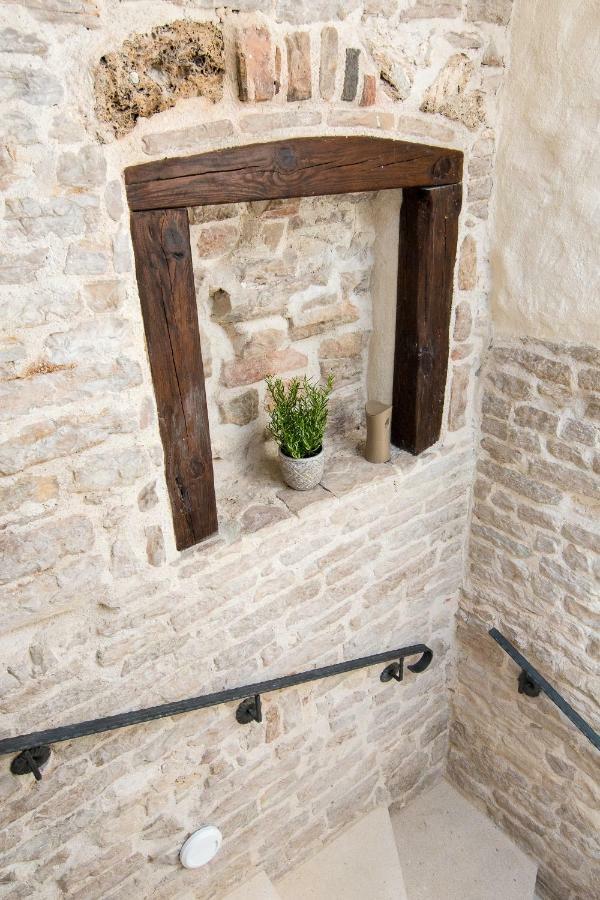 Rustic Apartments Sv Frane In The Old Town Sibenik Luaran gambar